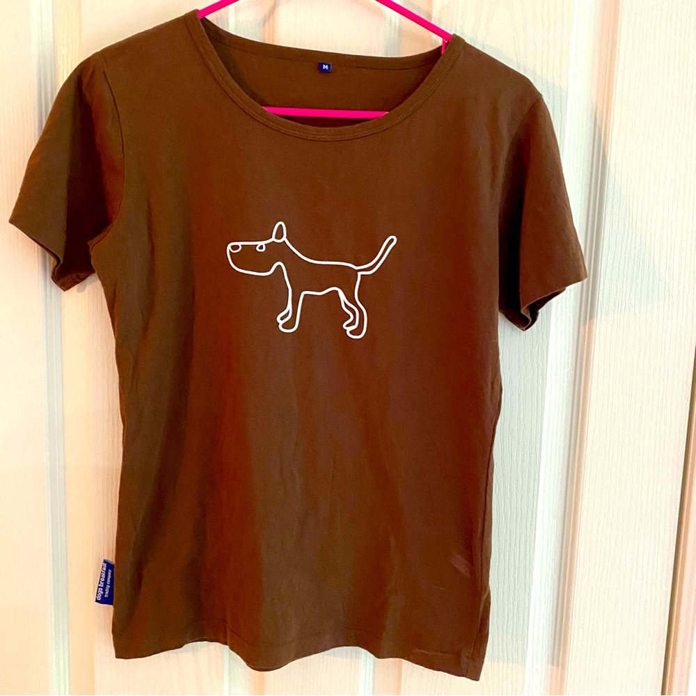 Dogs breakfast brown t shirt. Dog outline image on the front 100% cotton
